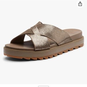 SOREL Roaming Crisscross Slide Sandals